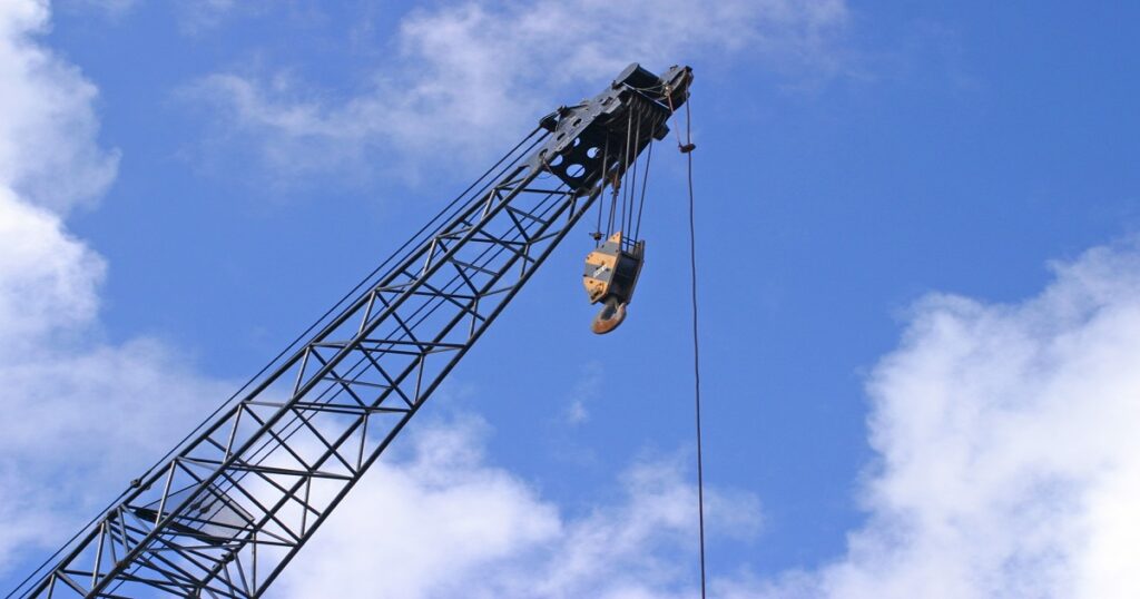 【クレーン・デリック運転士】デリックとは?